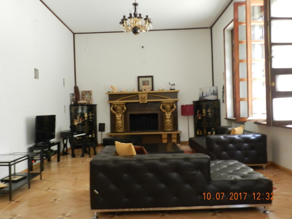 Room 404 Guest House Tbilisi Exterior foto