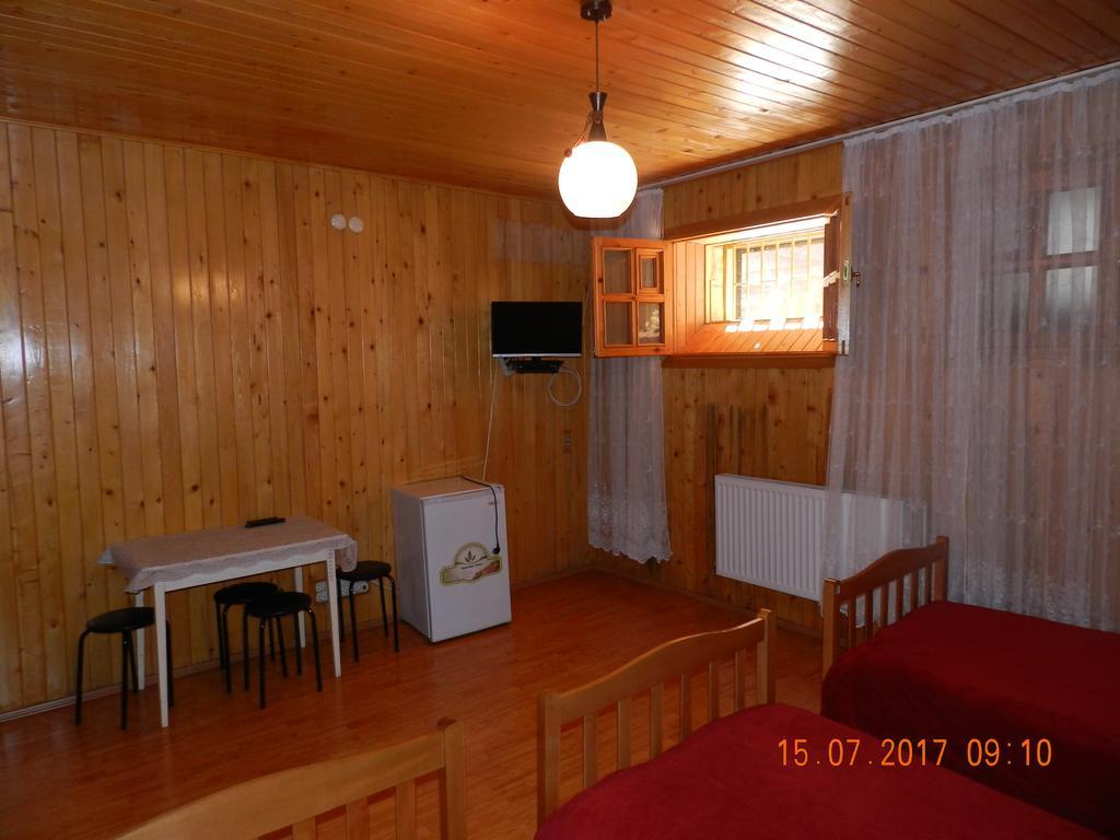 Room 404 Guest House Tbilisi Exterior foto