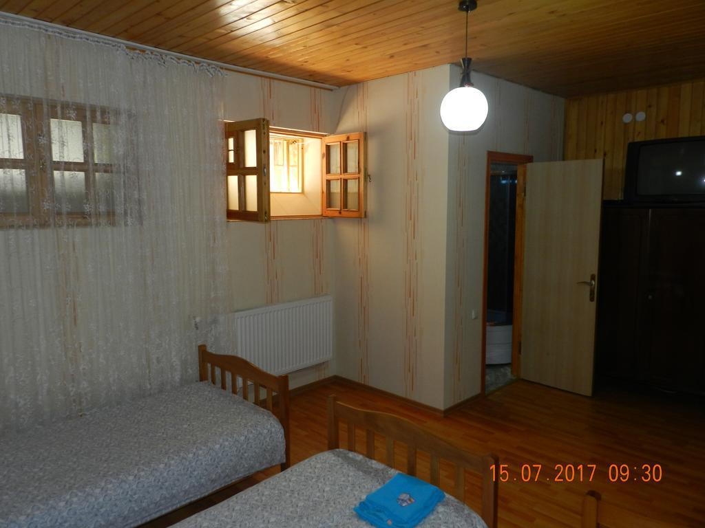 Room 404 Guest House Tbilisi Exterior foto